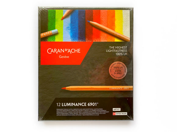 Caja Con 12 Lapices De Colores Luminance 6901 Carandache