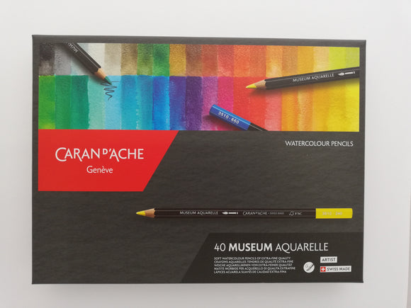 Caja Con 40 Lapices De Colores Museum Aquarelle Carandache
